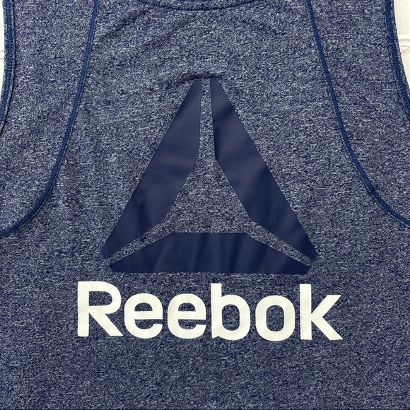 3/30$🔥 Reebok Woman’s Blue Muscle Graphic Tank Top Logo Size S - Picture 4 of 7